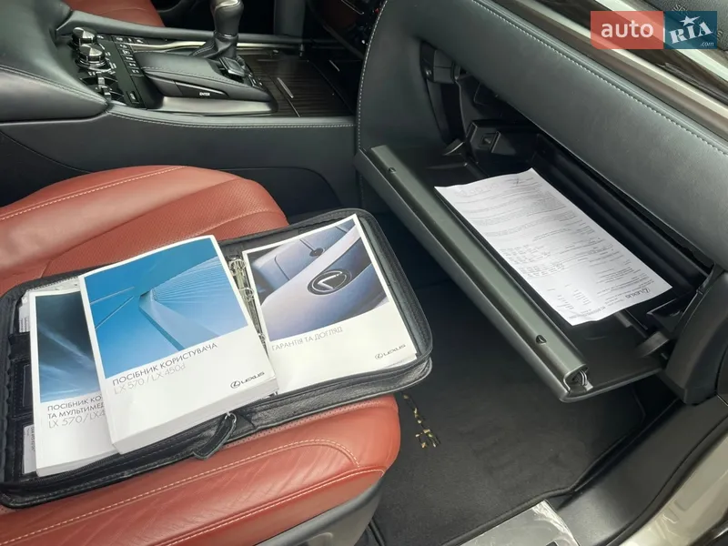 Позашляховик / Кросовер Lexus LX 2019 в Харкові документ
