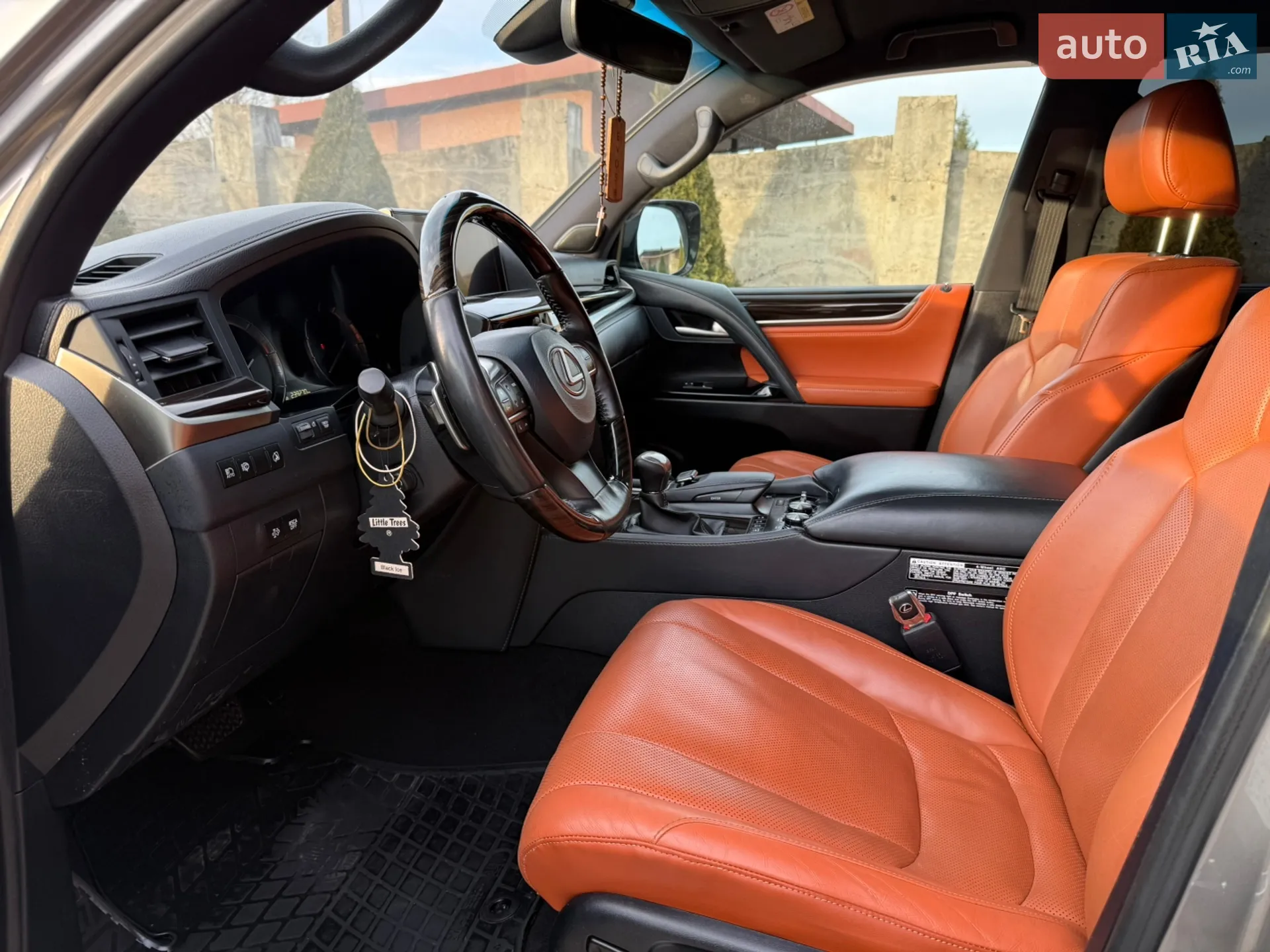 2019 Lexus LX - мініатюра 12