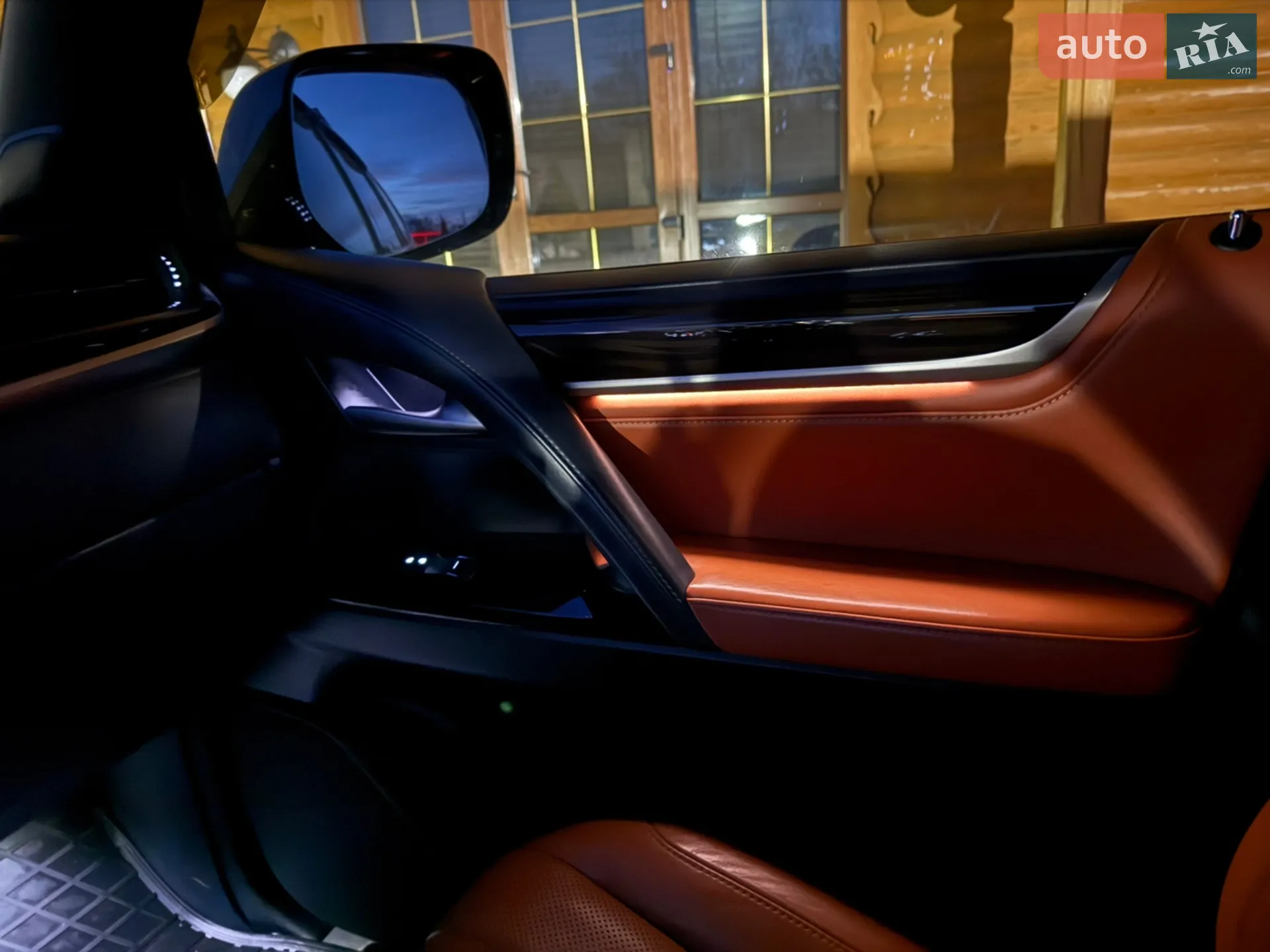 2019 Lexus LX - мініатюра 25