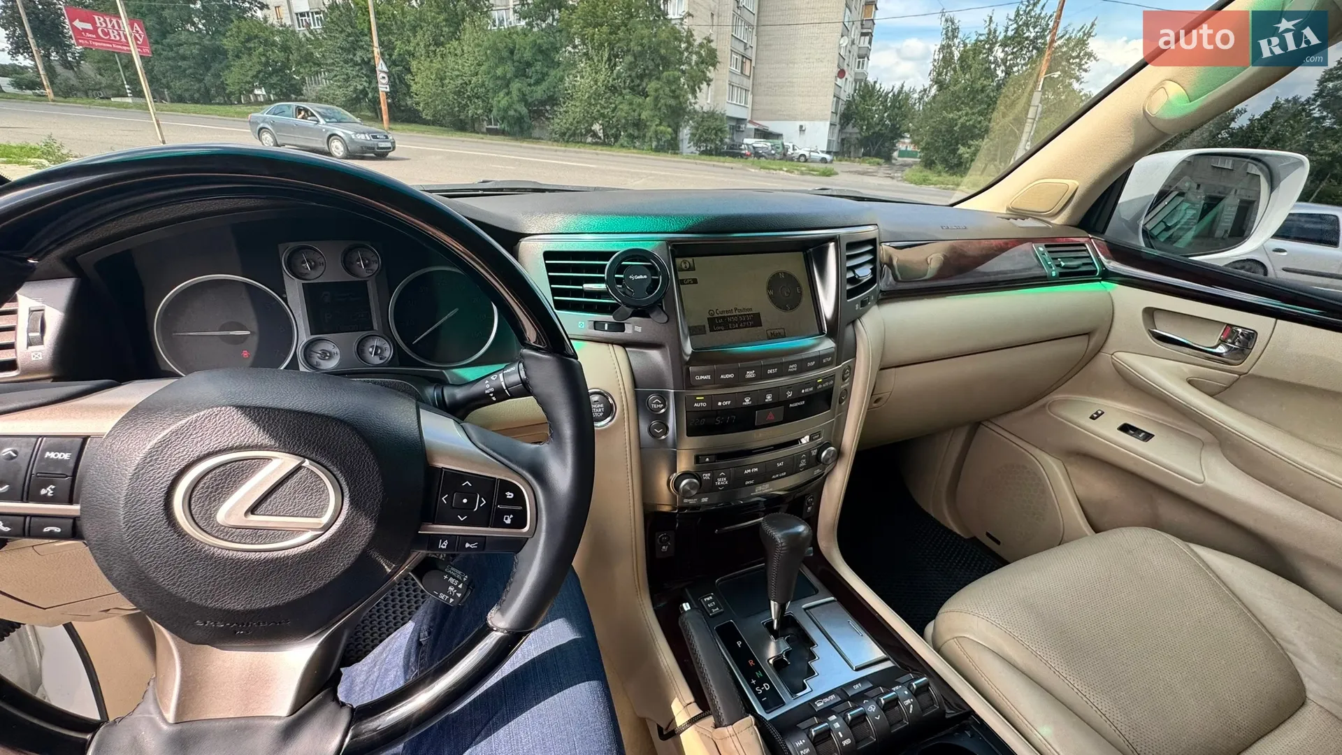 2010 Lexus LX - мініатюра 19