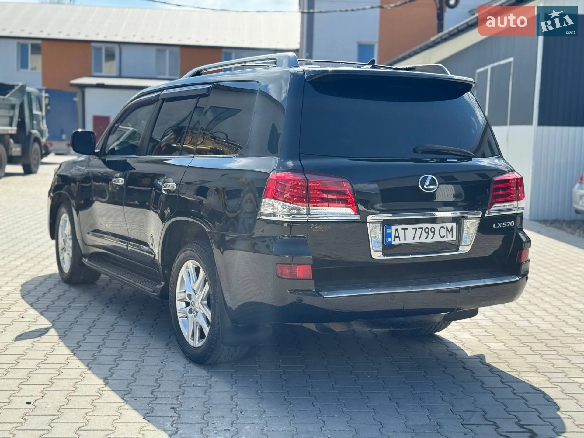 2011 Lexus LX - мініатюра 4