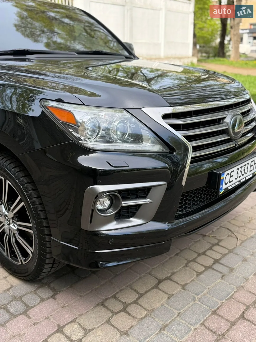 2013 Lexus LX - мініатюра 3