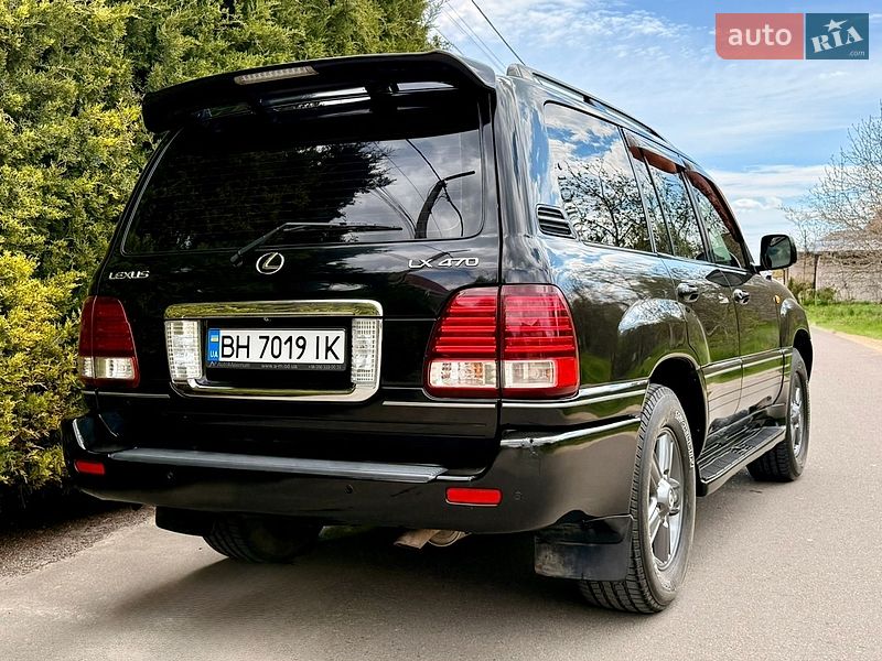 Внедорожник / Кроссовер Lexus LX 2005 в Одессе