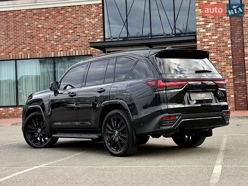 Внедорожник / Кроссовер Lexus LX 2022 в Киеве