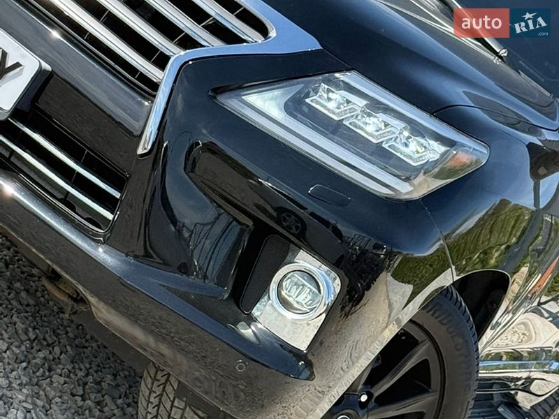 Внедорожник / Кроссовер Lexus LX 2008 в Стрые