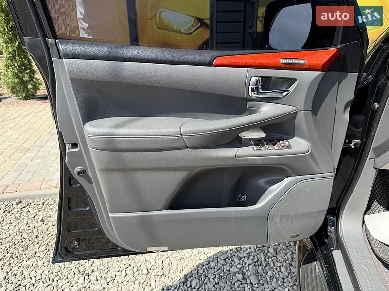 Внедорожник / Кроссовер Lexus LX 2008 в Стрые