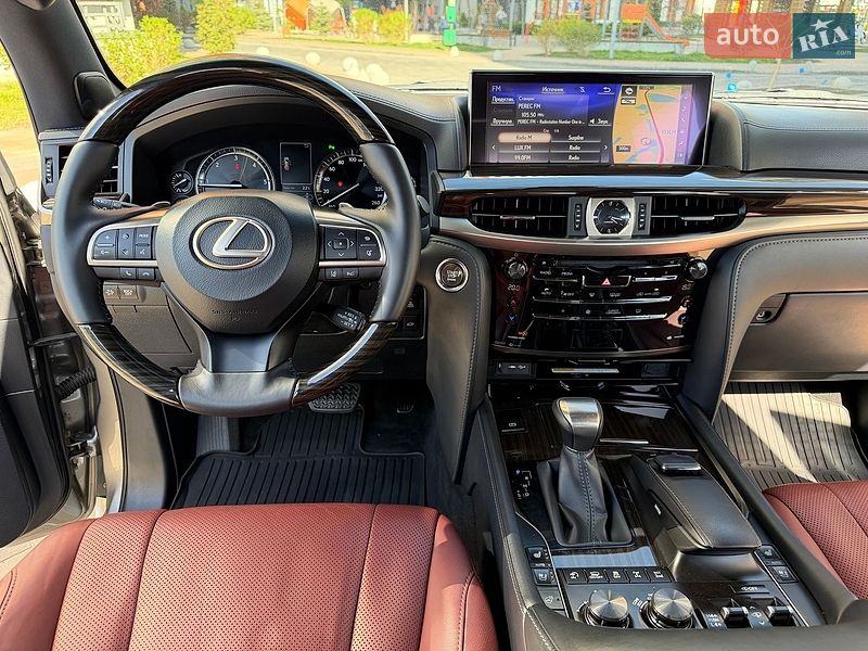 Внедорожник / Кроссовер Lexus LX 2018 в Киеве
