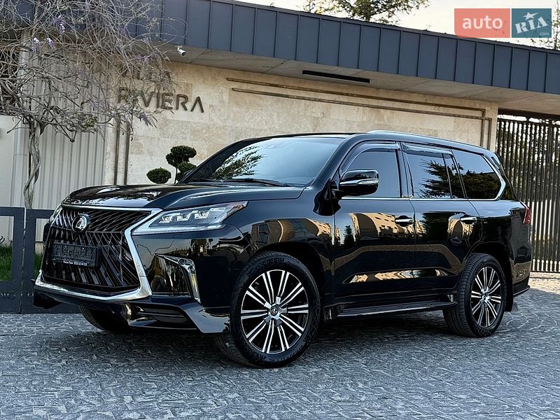 Внедорожник / Кроссовер Lexus LX 2017 в Львове