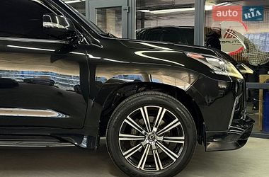 Внедорожник / Кроссовер Lexus LX 2016 в Одессе