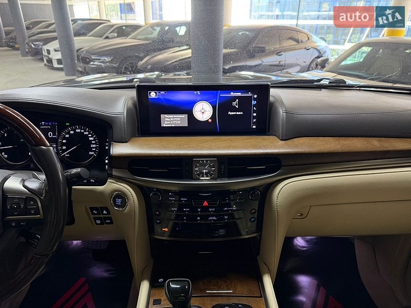 Внедорожник / Кроссовер Lexus LX 2016 в Одессе