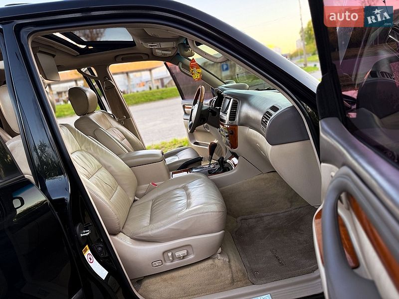 Позашляховик / Кросовер Lexus LX 2005 в Хмельницькому
