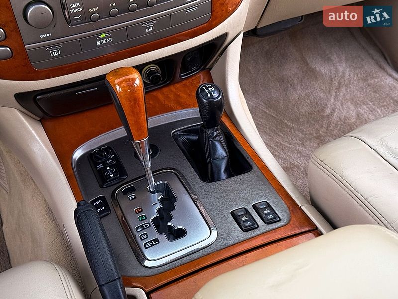Позашляховик / Кросовер Lexus LX 2005 в Хмельницькому