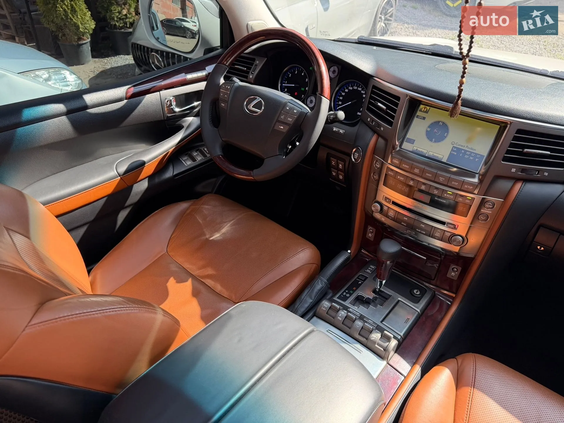 2011 Lexus LX - мініатюра 61