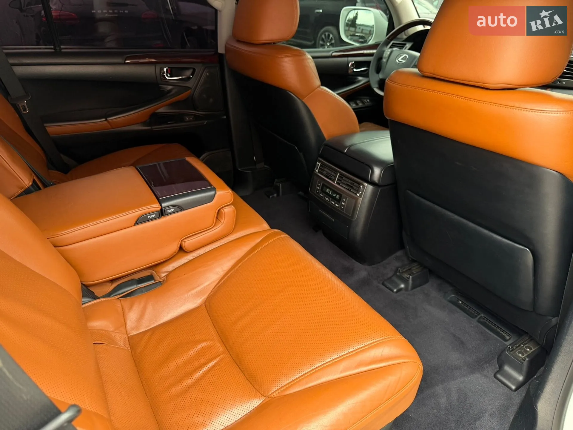 2011 Lexus LX - мініатюра 72