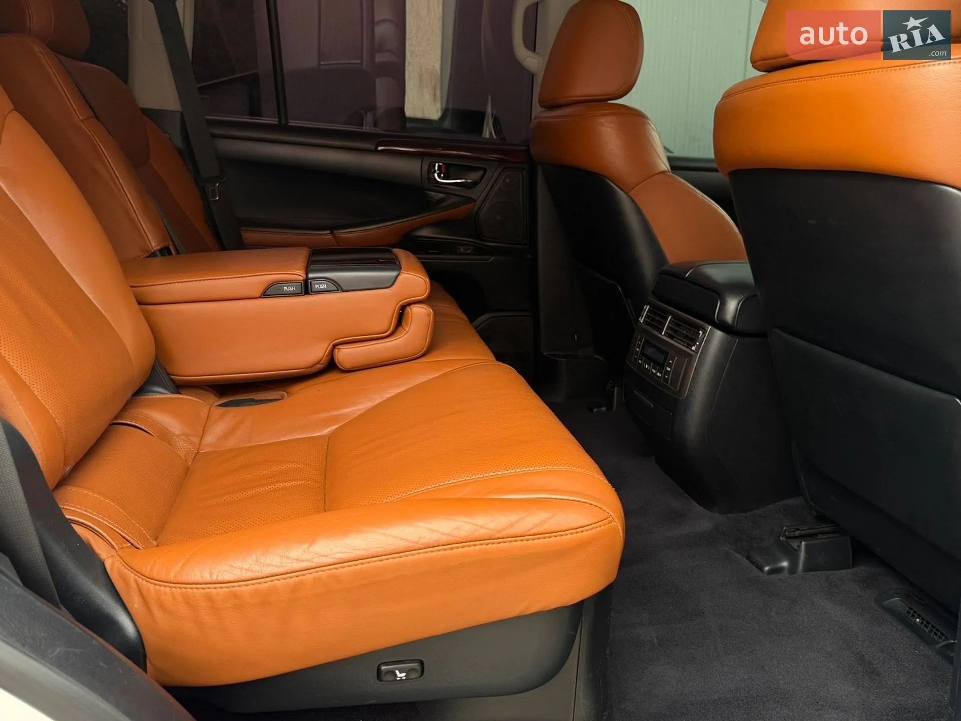 2011 Lexus LX - мініатюра 77