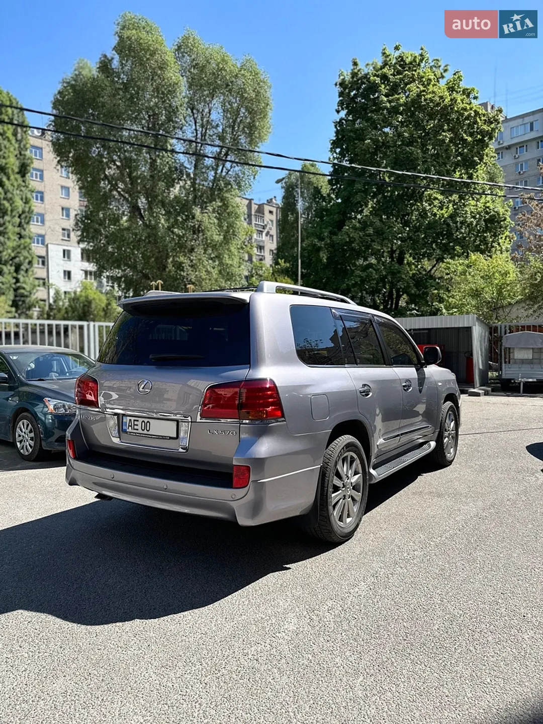 2011 Lexus LX - мініатюра 3