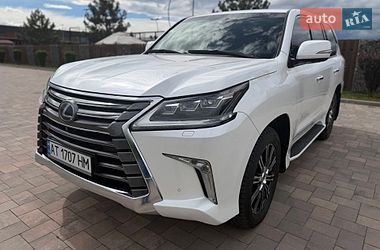 Внедорожник / Кроссовер Lexus LX 2016 в Ивано-Франковске