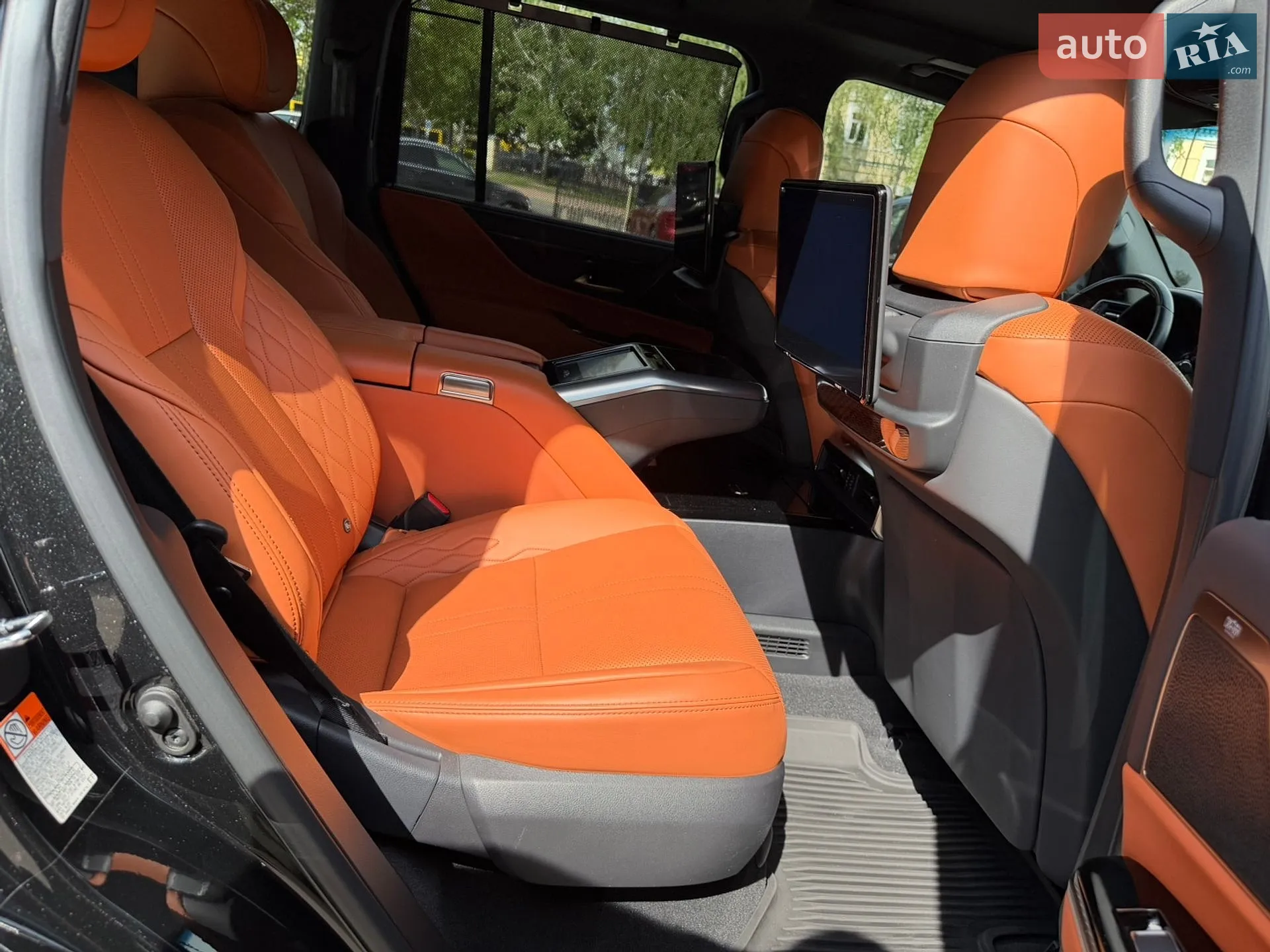 2023 Lexus LX - мініатюра 36