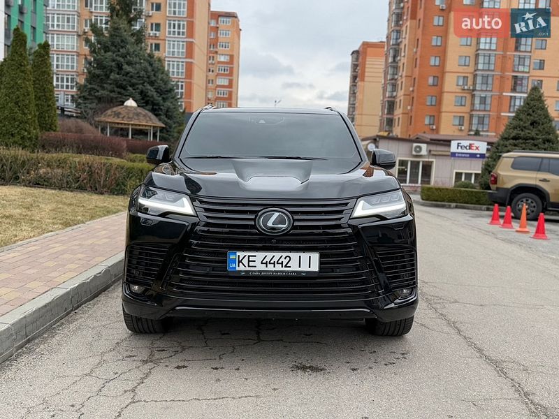 Внедорожник / Кроссовер Lexus LX 2023 в Днепре