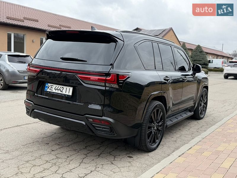 Внедорожник / Кроссовер Lexus LX 2023 в Днепре