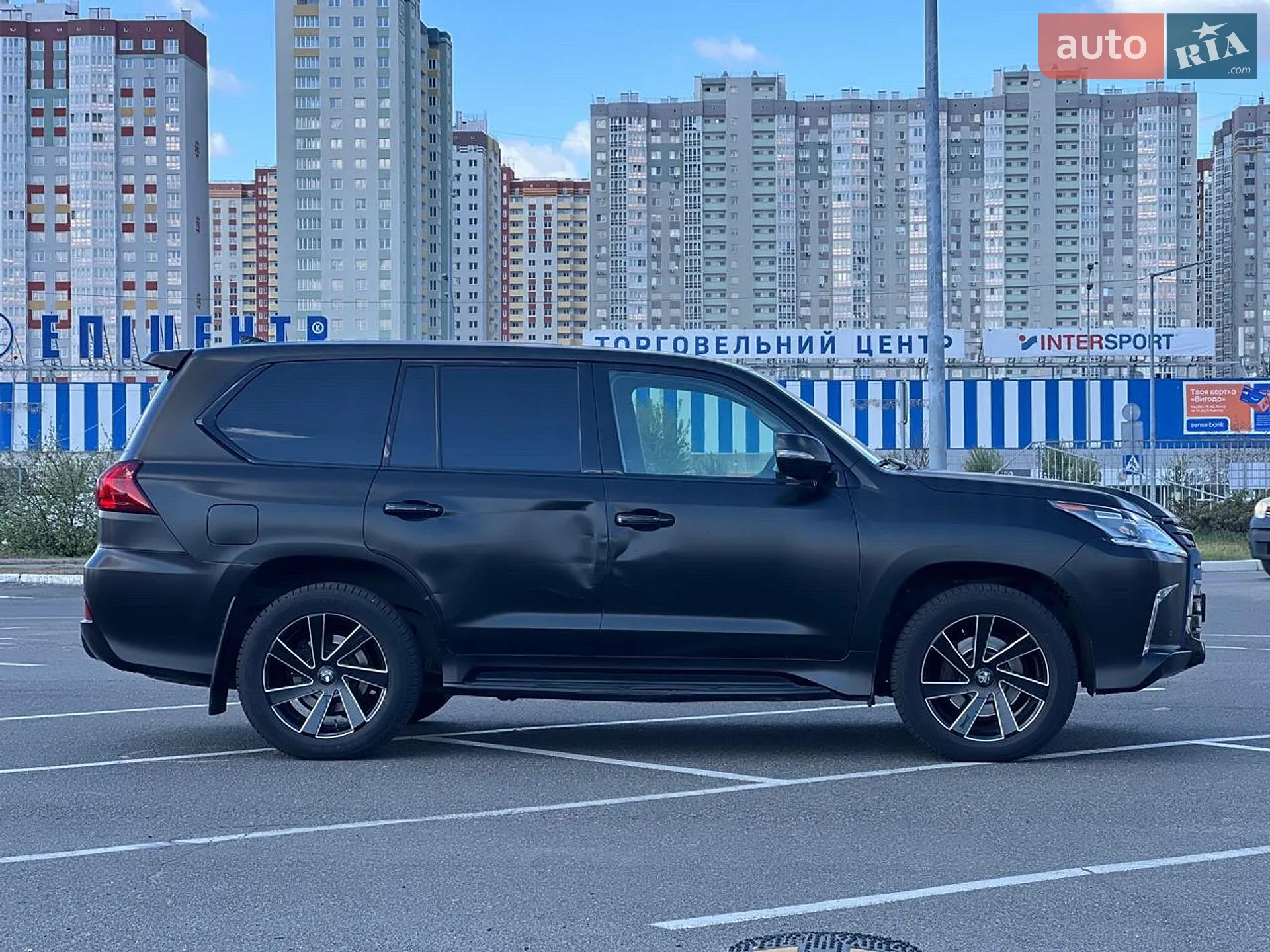 2016 Lexus LX - мініатюра 4
