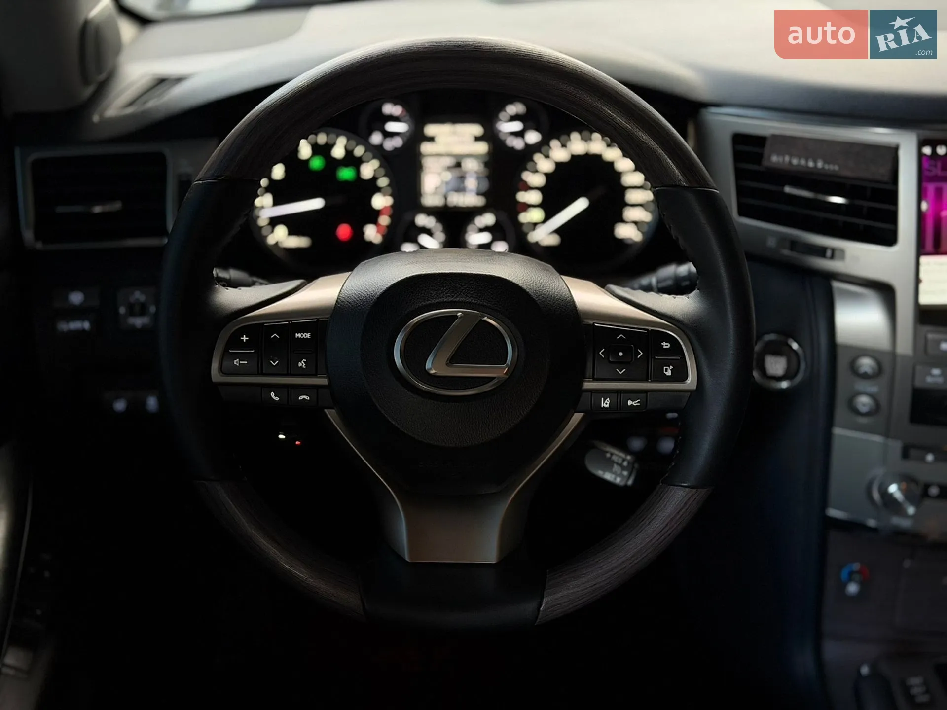 2012 Lexus LX - мініатюра 27