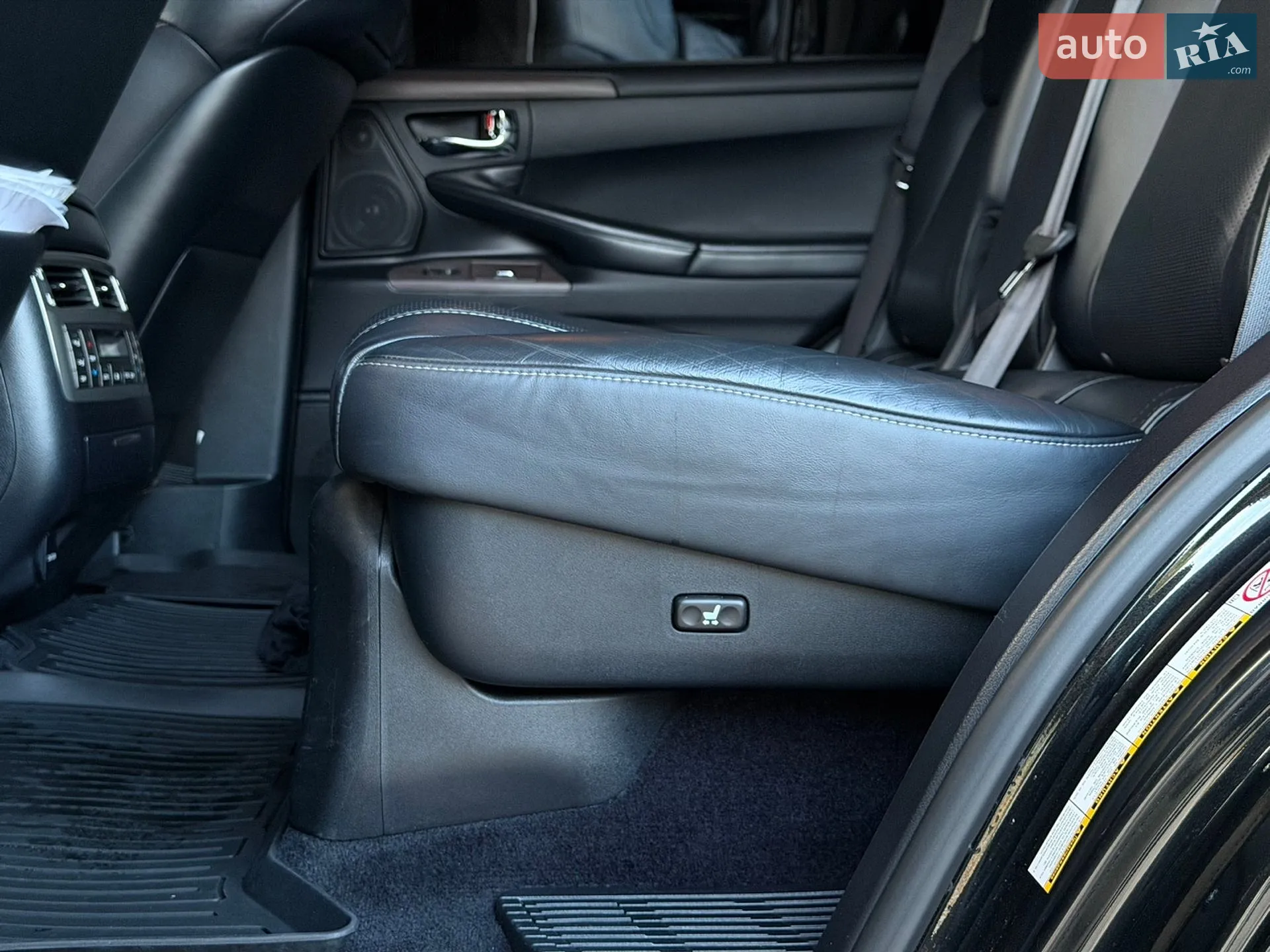 2012 Lexus LX - мініатюра 32