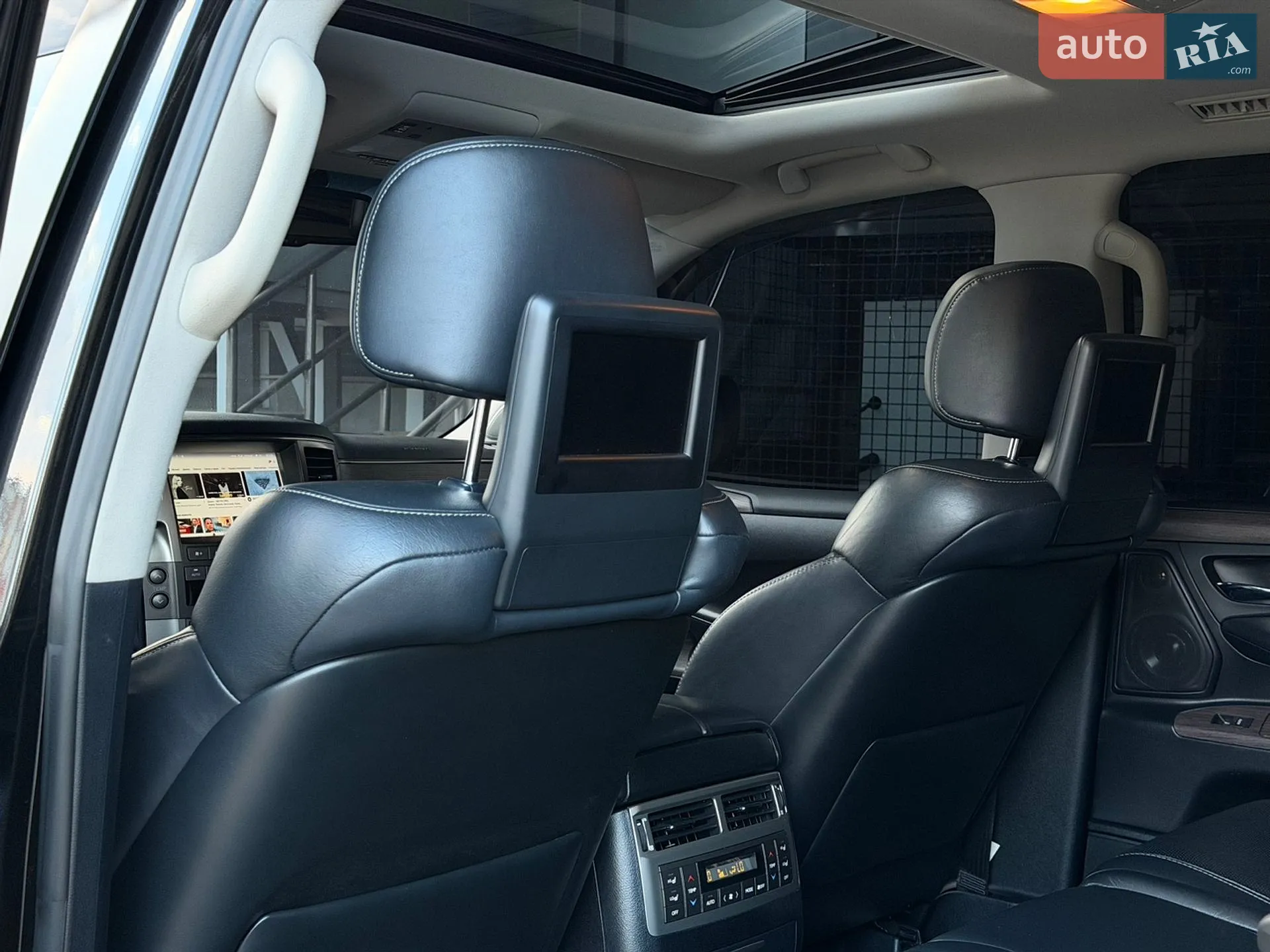 2012 Lexus LX - мініатюра 34