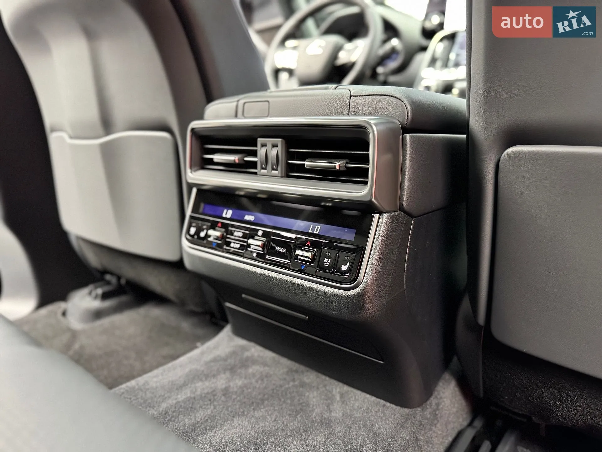 2025 Lexus LX - мініатюра 54
