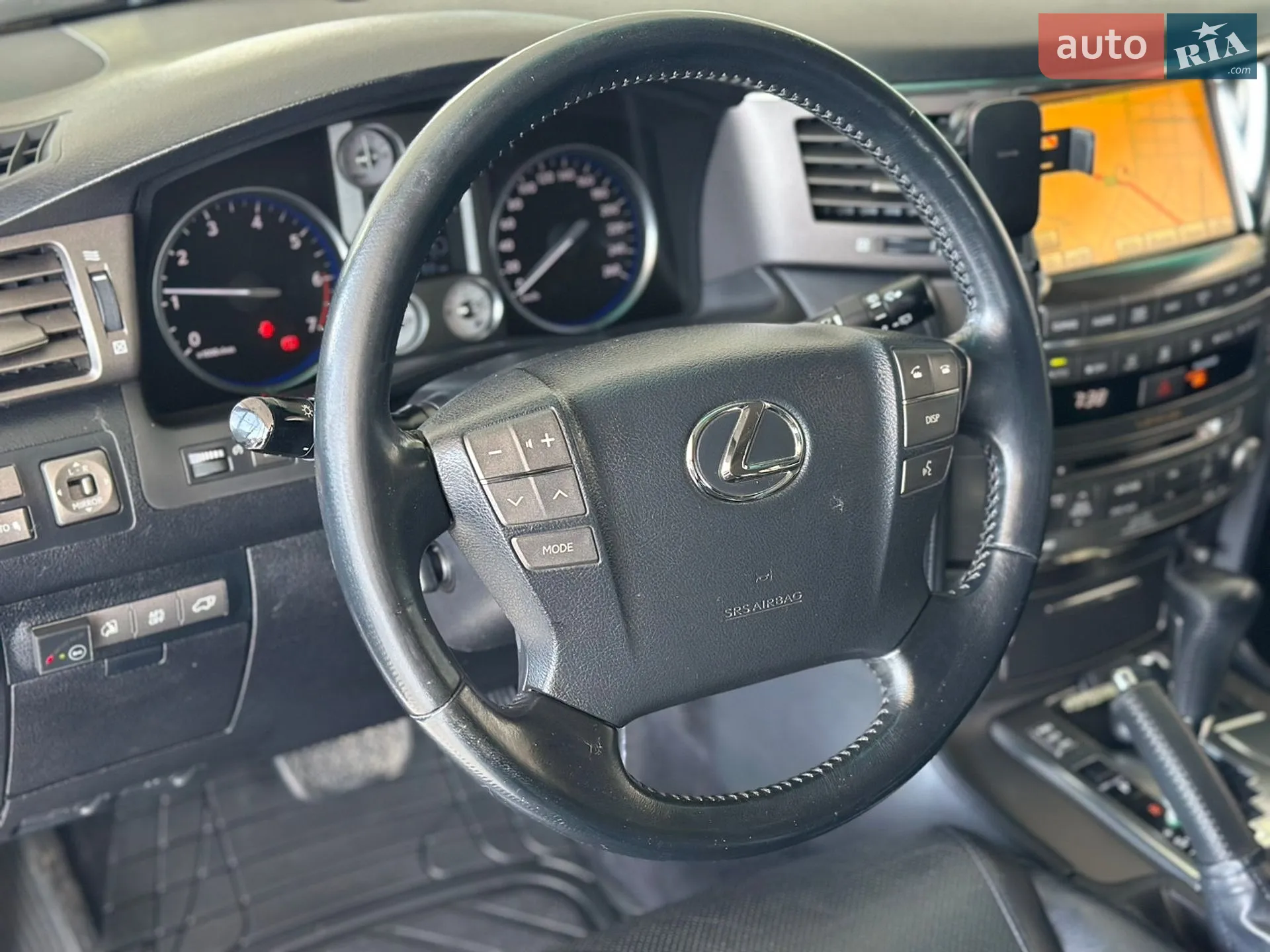 2010 Lexus LX - мініатюра 8