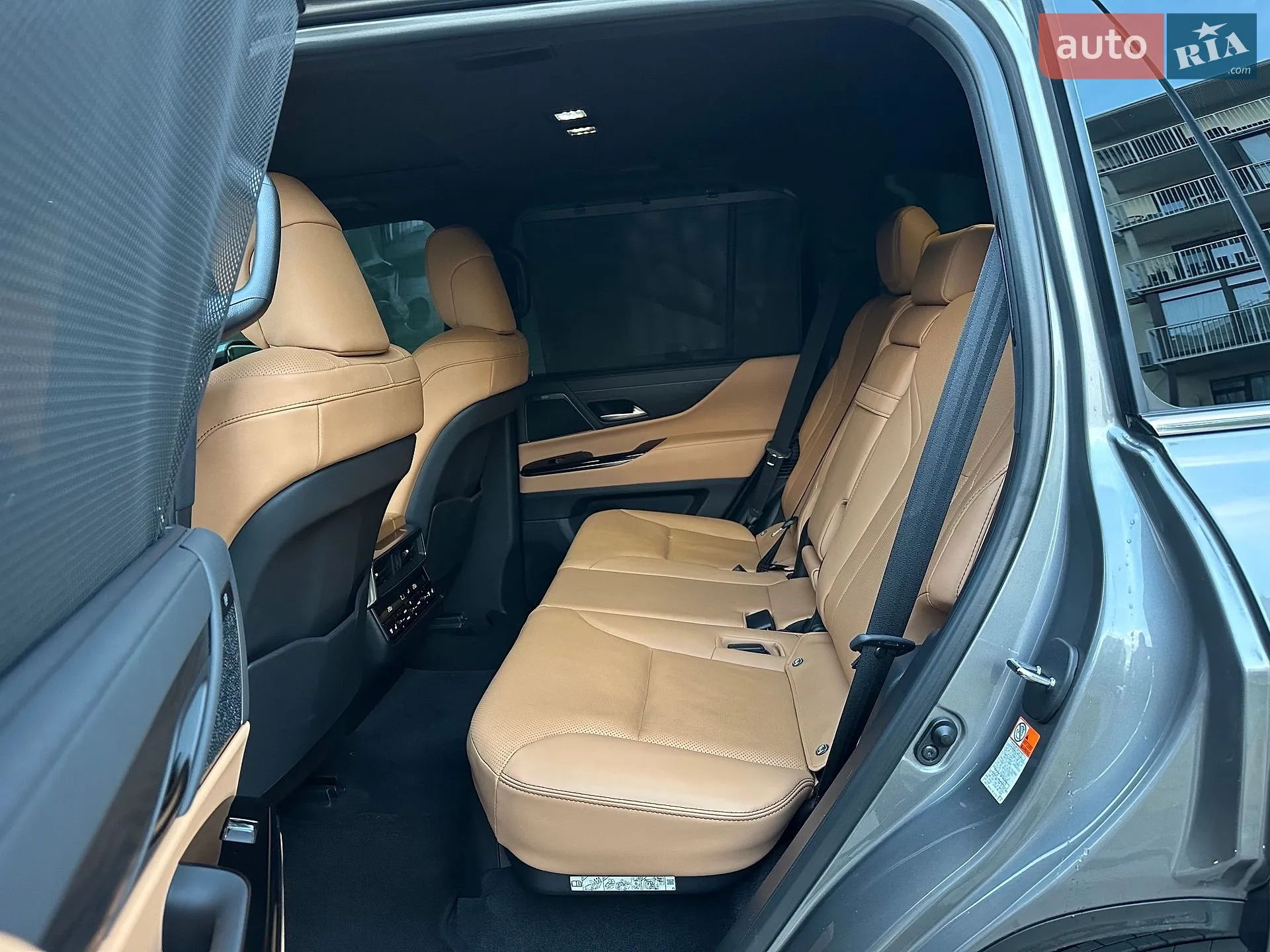 2022 Lexus LX - мініатюра 38