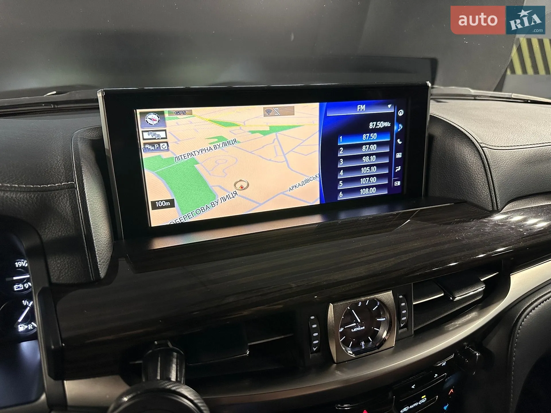 2019 Lexus LX - мініатюра 17