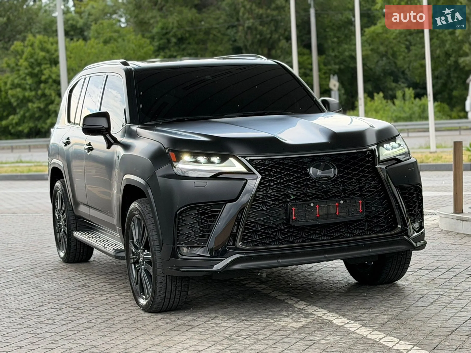2022 Lexus LX - мініатюра 2