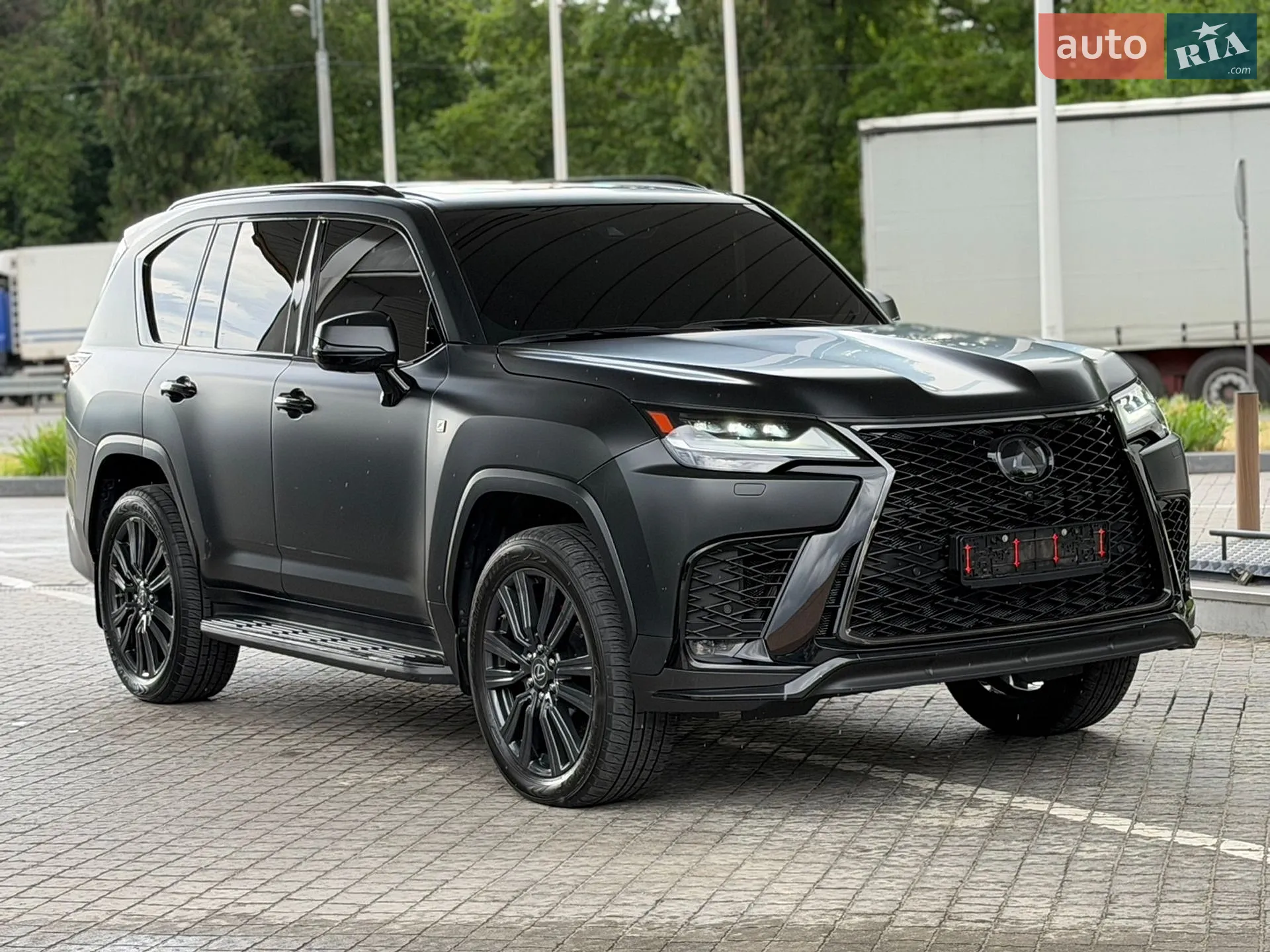 2022 Lexus LX - мініатюра 3