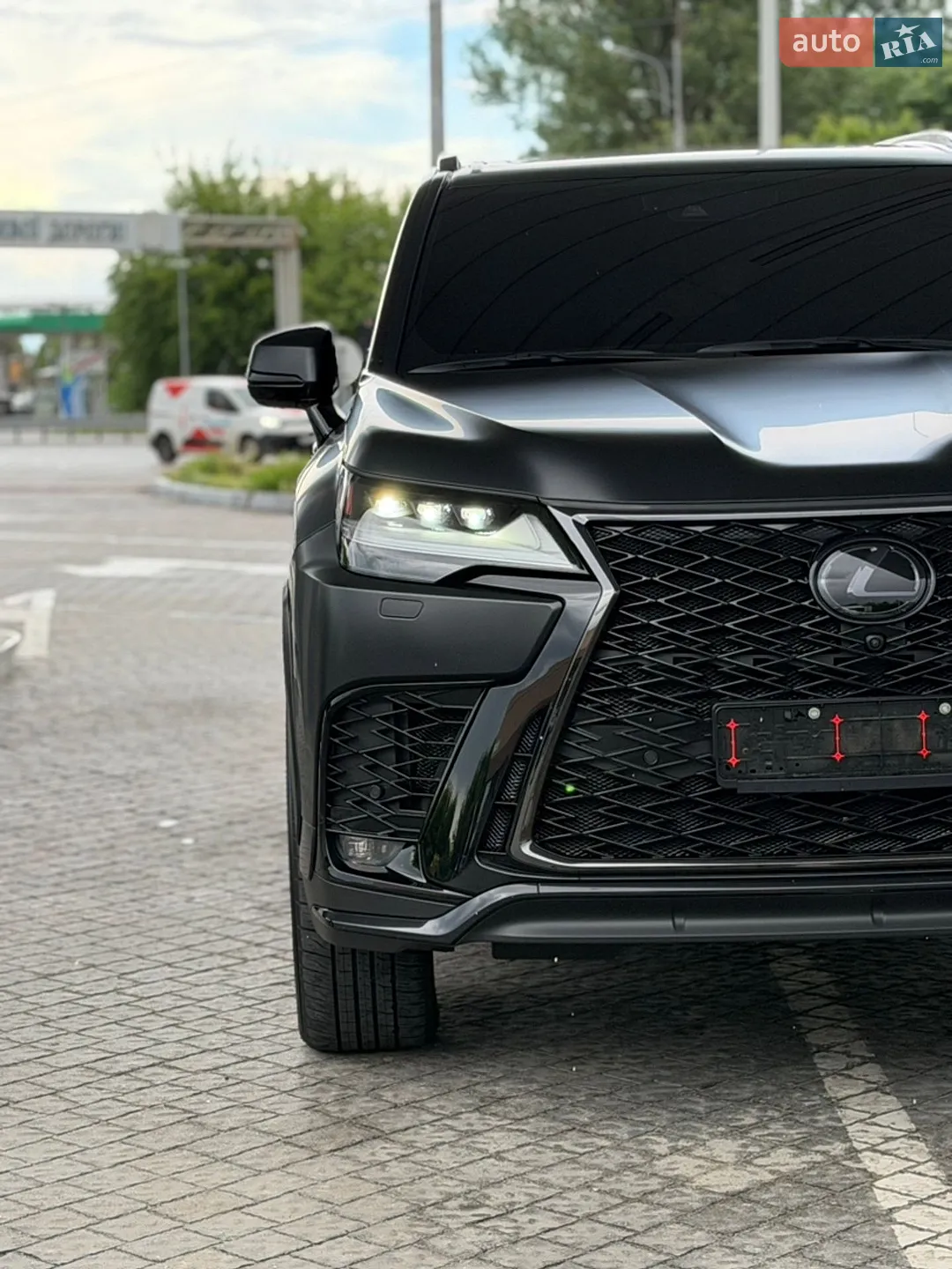 2022 Lexus LX - мініатюра 8