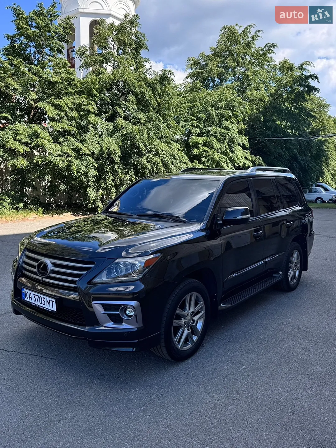 Lexus LX 2012