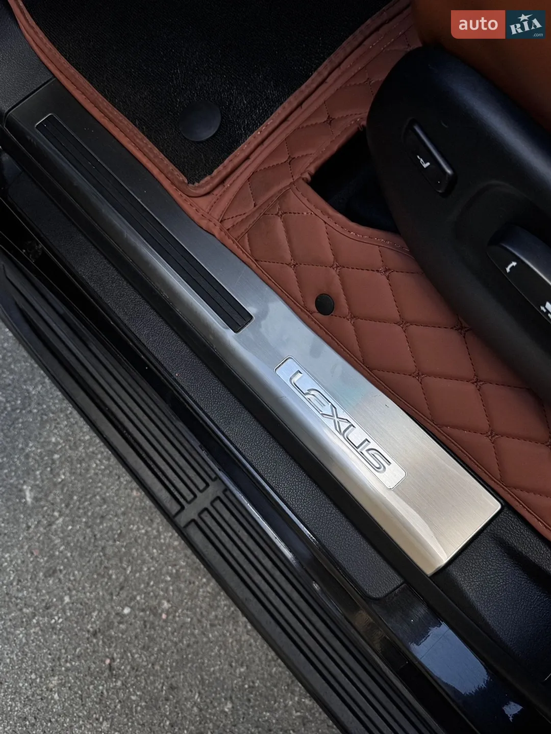 2012 Lexus LX - мініатюра 21