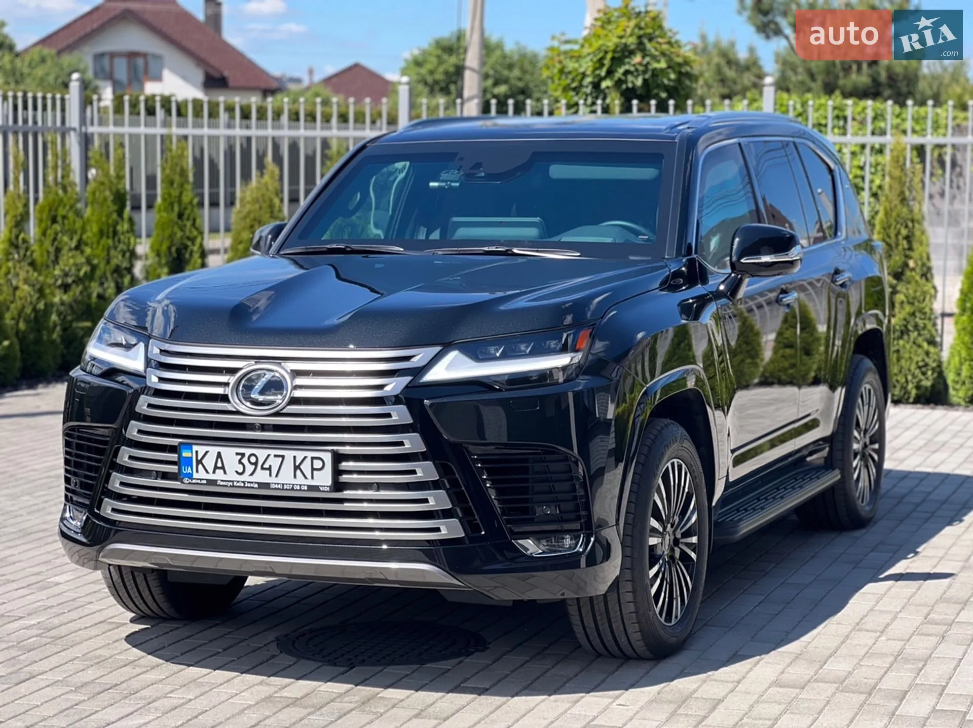 2023 Lexus LX - мініатюра 2