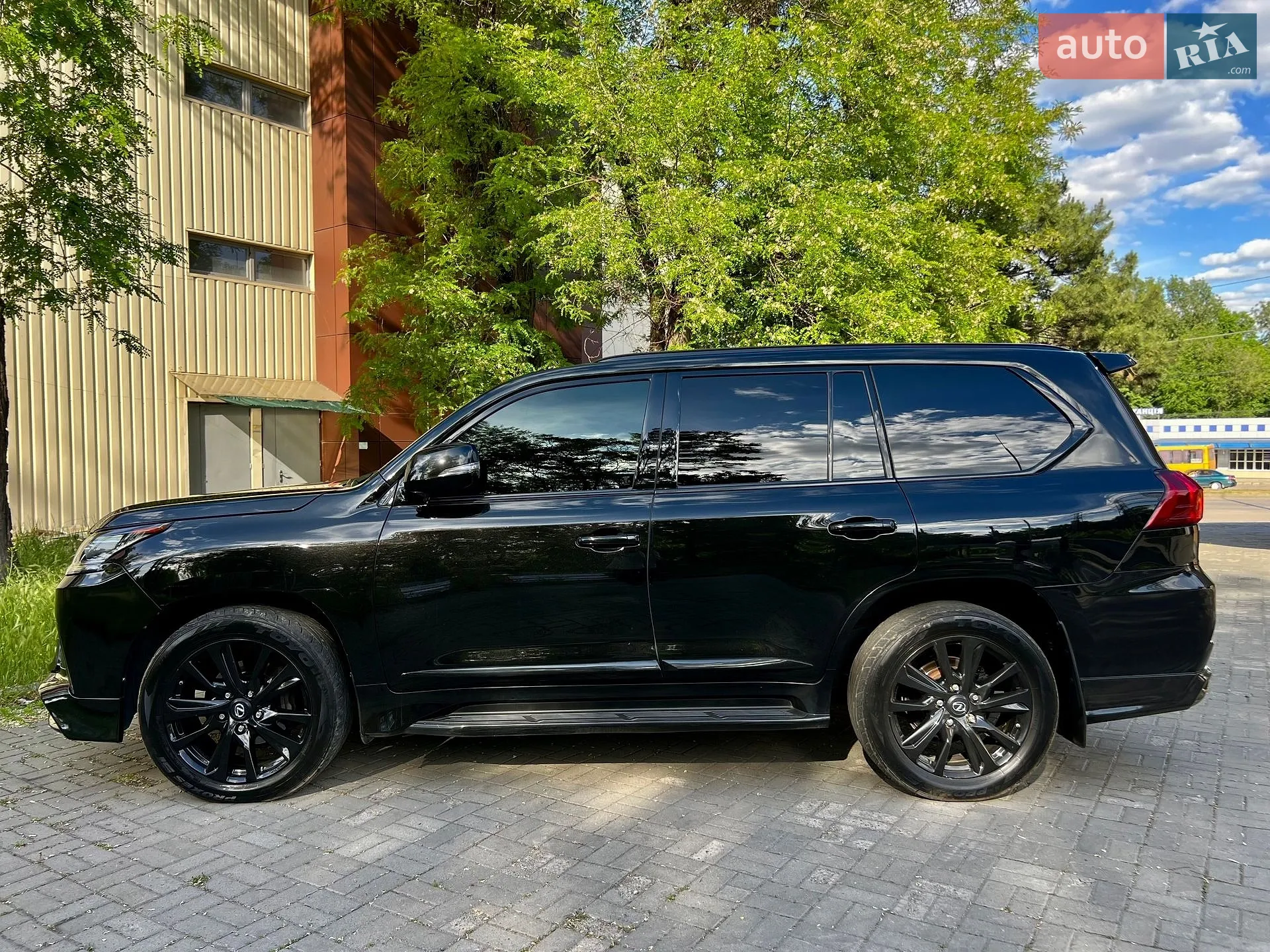 2016 Lexus LX - мініатюра 11