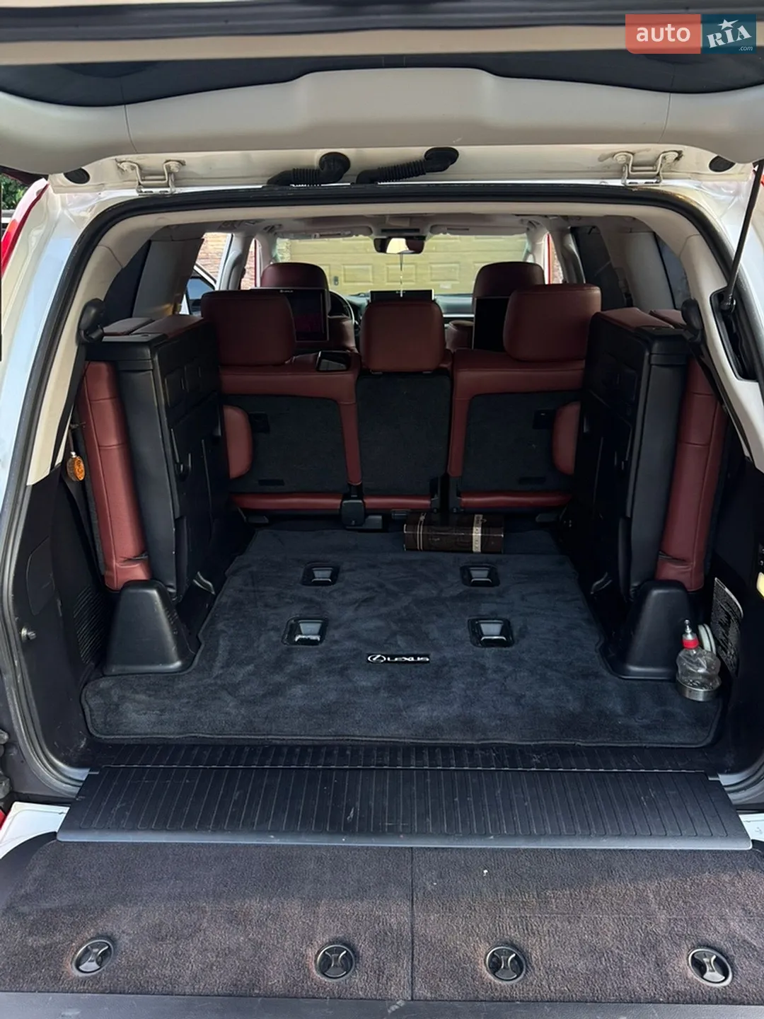2017 Lexus LX - мініатюра 56