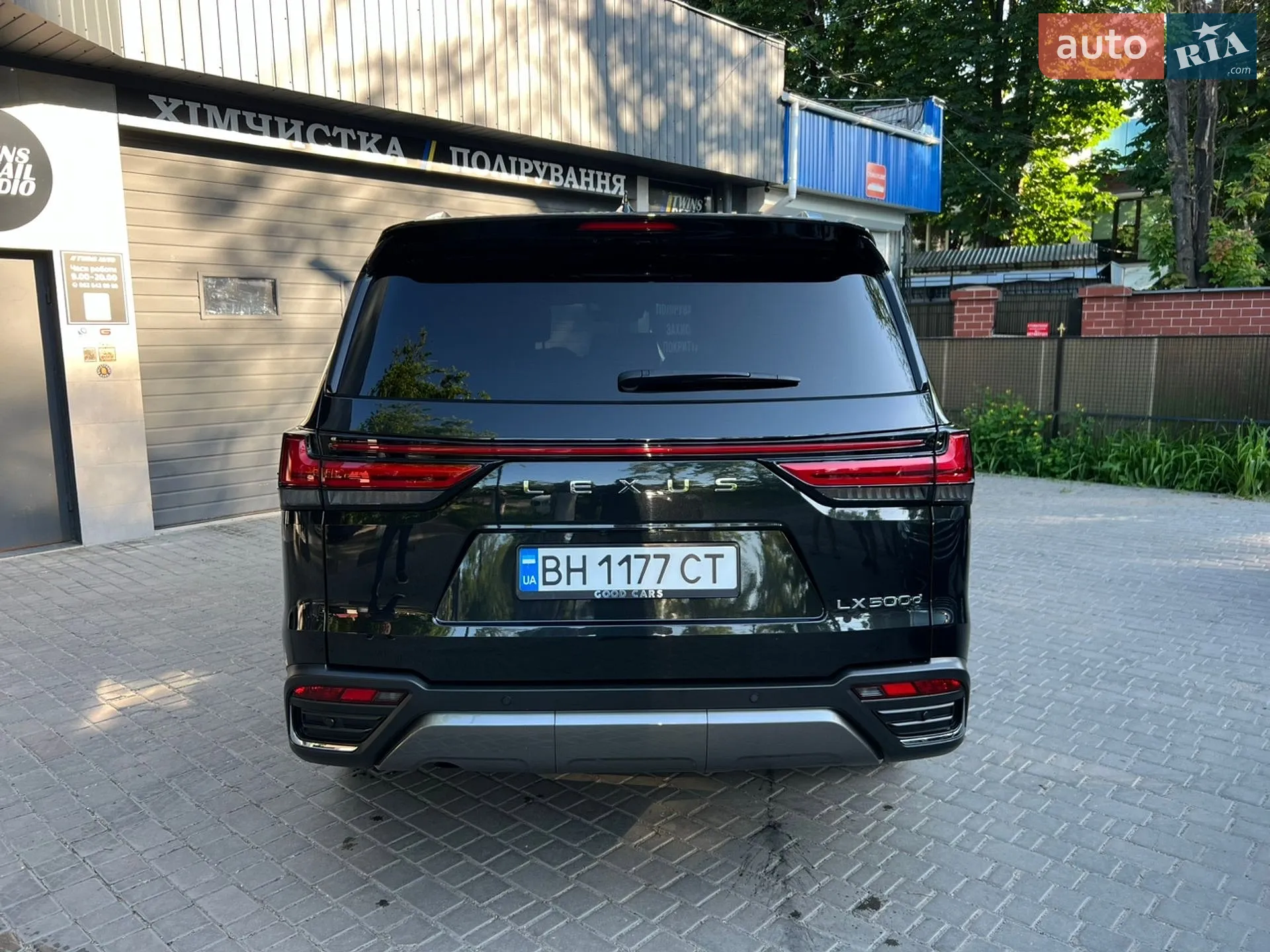 2023 Lexus LX - мініатюра 3
