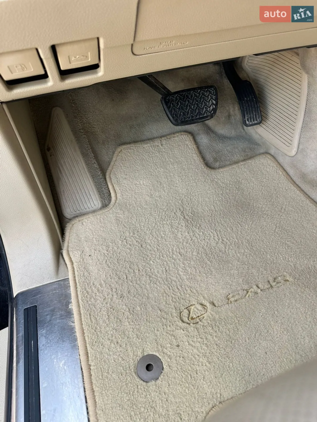 2010 Lexus LX - мініатюра 51