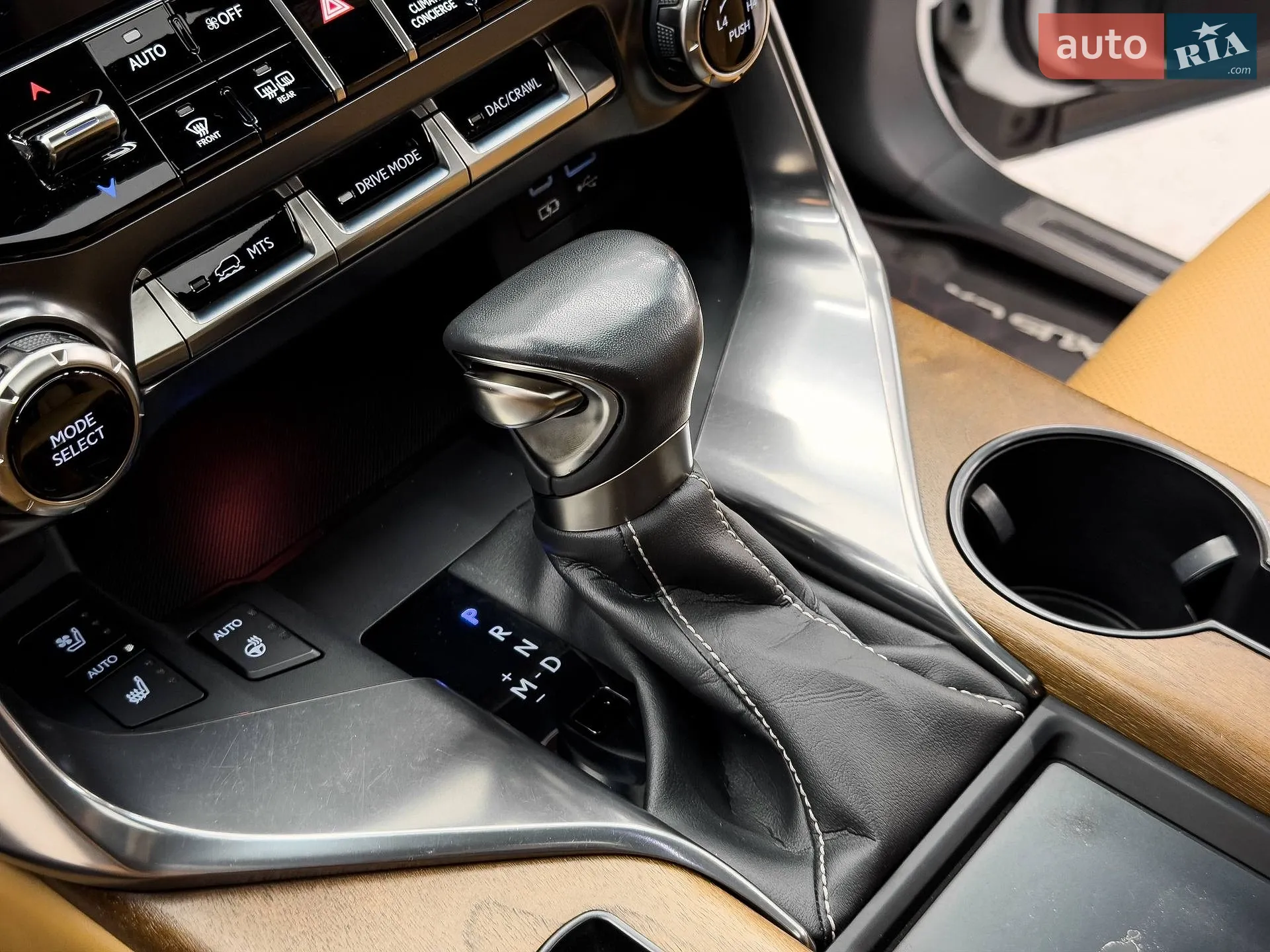 2022 Lexus LX - мініатюра 31