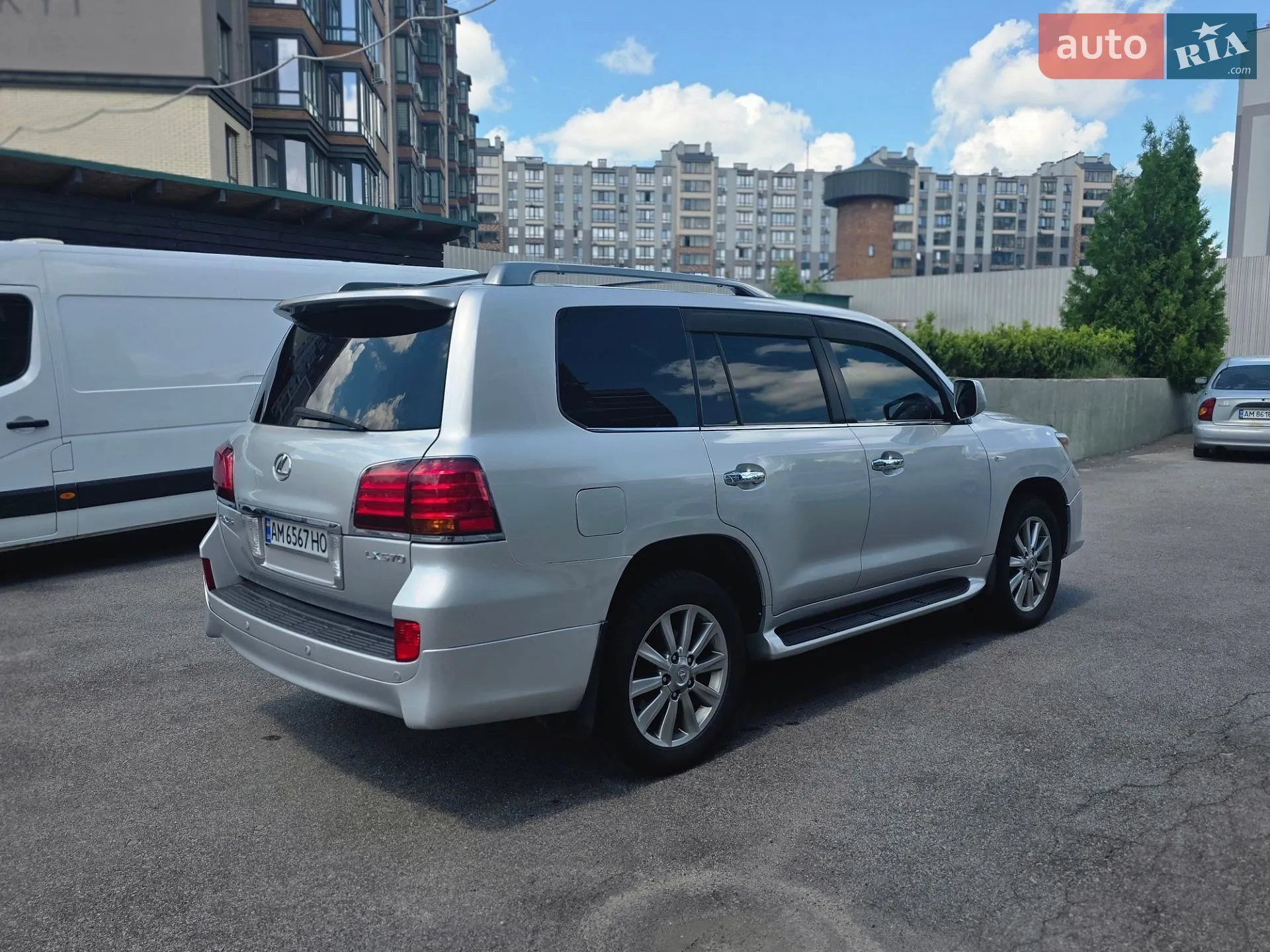 2011 Lexus LX - мініатюра 11