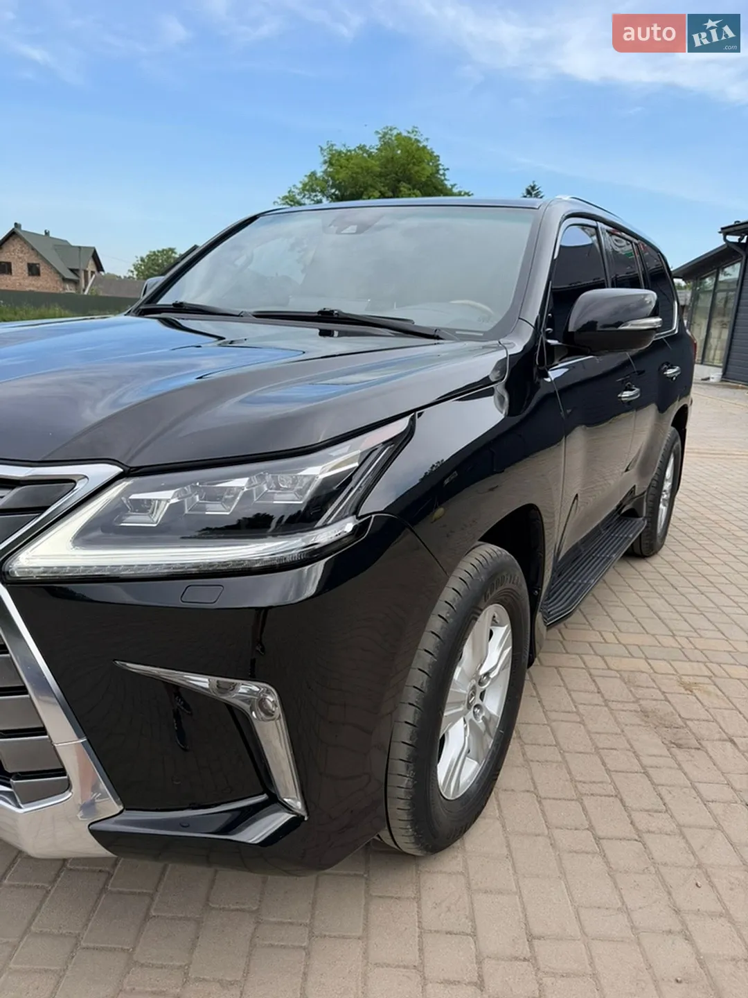 2017 Lexus LX - мініатюра 14