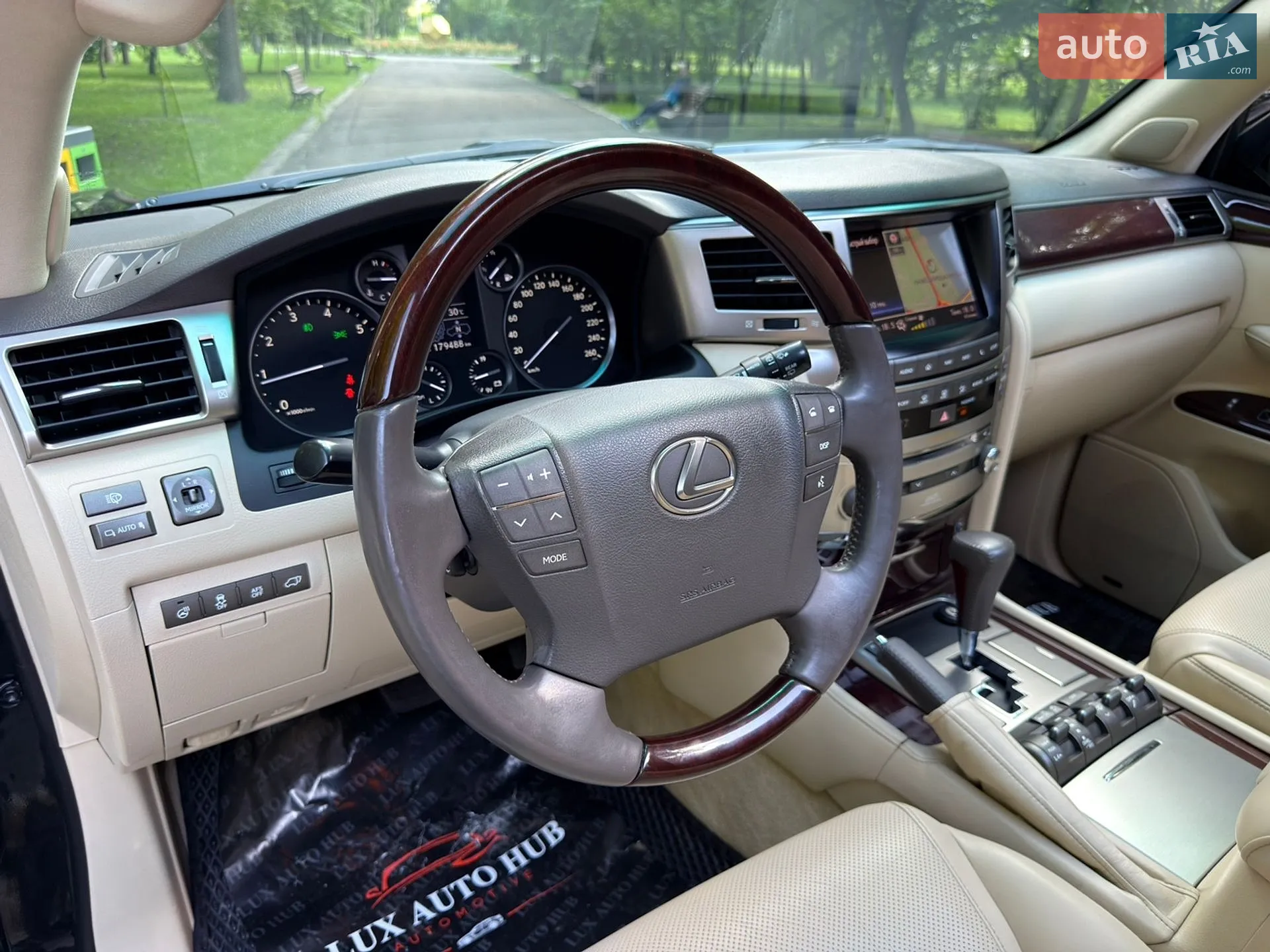 2013 Lexus LX - мініатюра 30