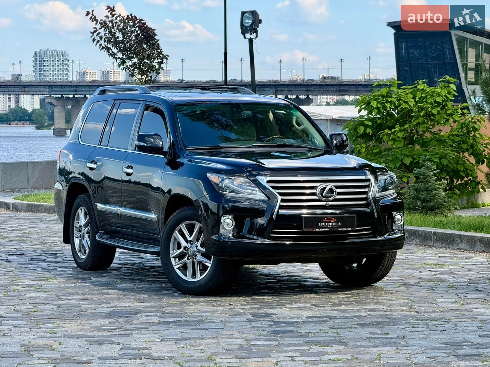 2013 Lexus LX - мініатюра 164