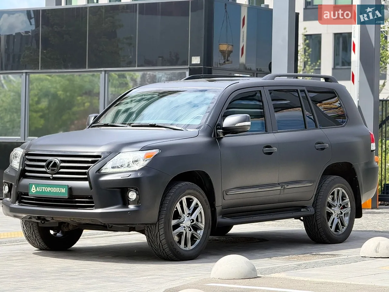 2011 Lexus LX - мініатюра 24