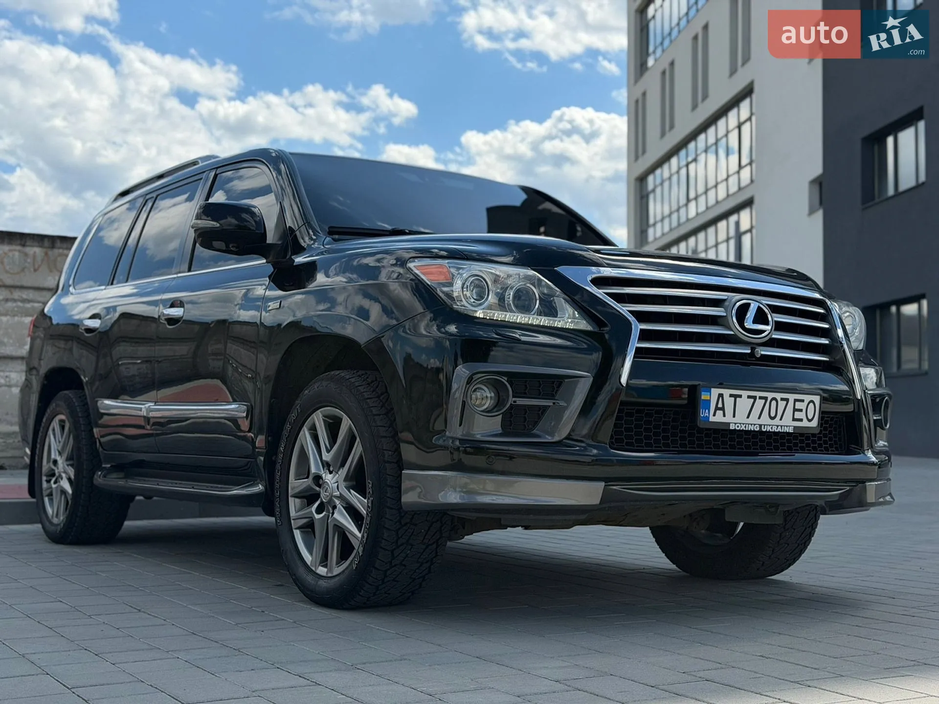 2010 Lexus LX - мініатюра 12