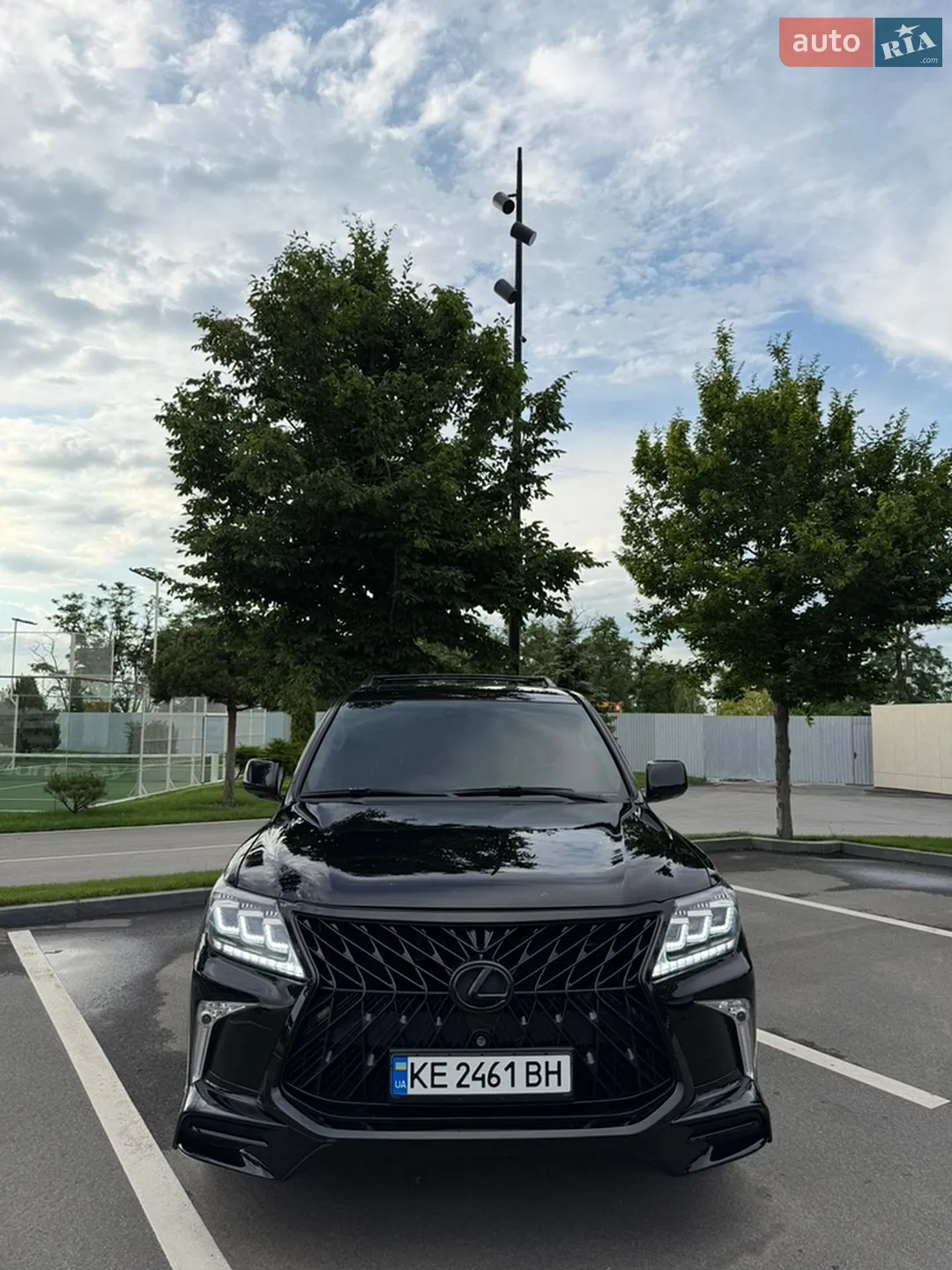 2010 Lexus LX - мініатюра 9